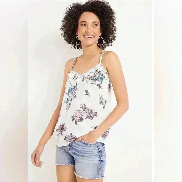 Maurices Tops - SOLD NWT | Women’s Maurices’ Floral Ruffle Trim Strappy Cami | Size M